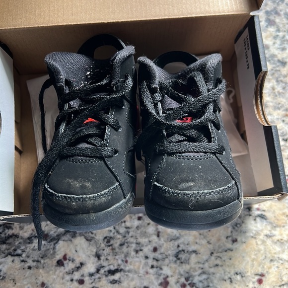 Toddler Jordan Retro 6 Infrared - 5C - Picture 2 of 5
